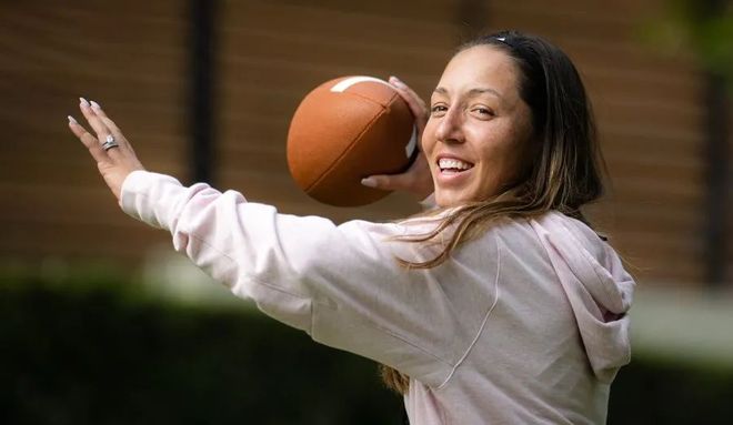 进攻端均有 进攻端均有