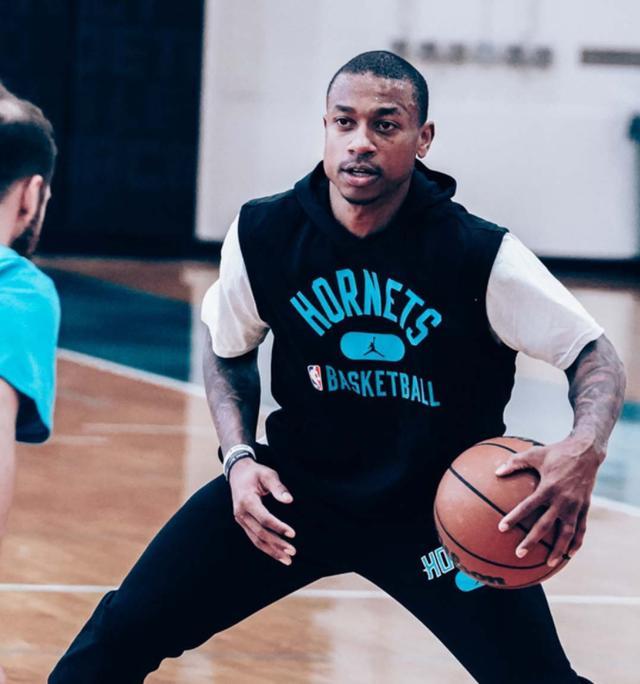 他在赛场上 他在赛场上