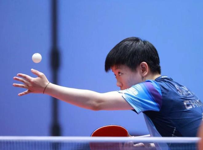 间的明星球 间的明星球