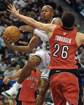 系列赛首战 系列赛首战